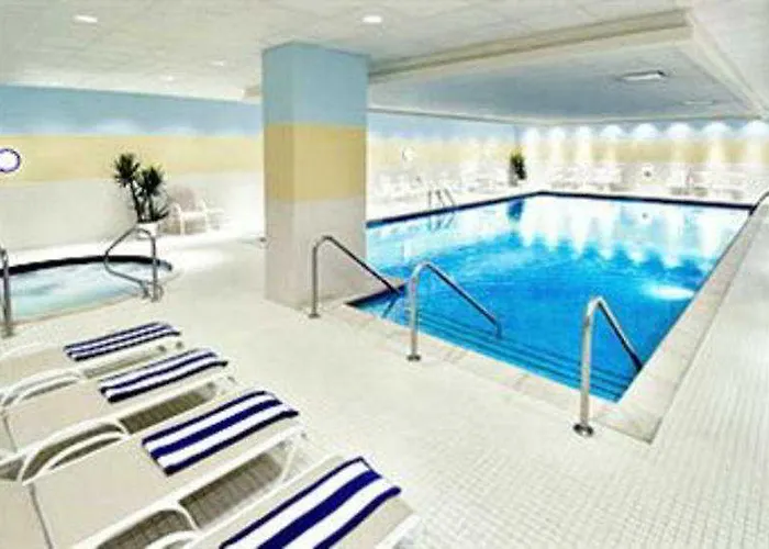 Hotel Renaissance Chicago O'hare