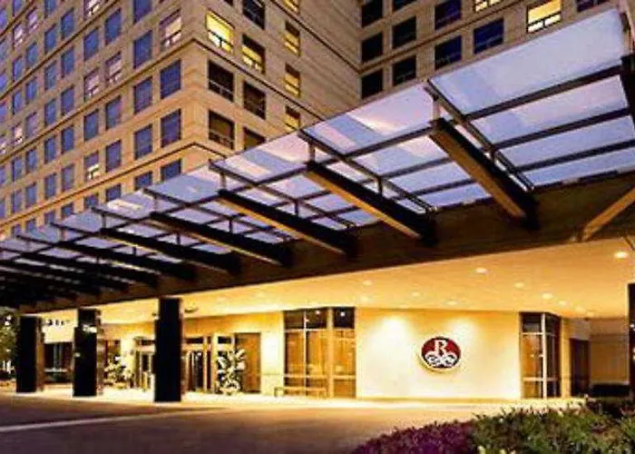 Renaissance Chicago O'hare Hotel